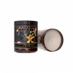 Black Iris & Musk Candle